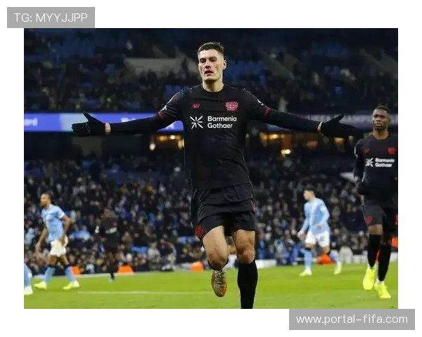 帕尔马前锋佩莱格里尼世界波破门，客场领先