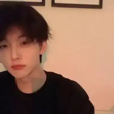 罗冰杏